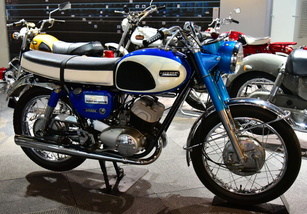 Yamaha_YM1.jpg